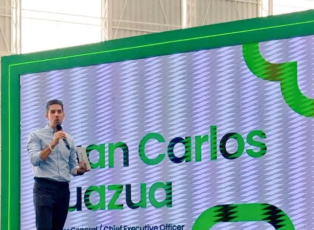 Juan Carlos Zuazua, CEO de VIVA.