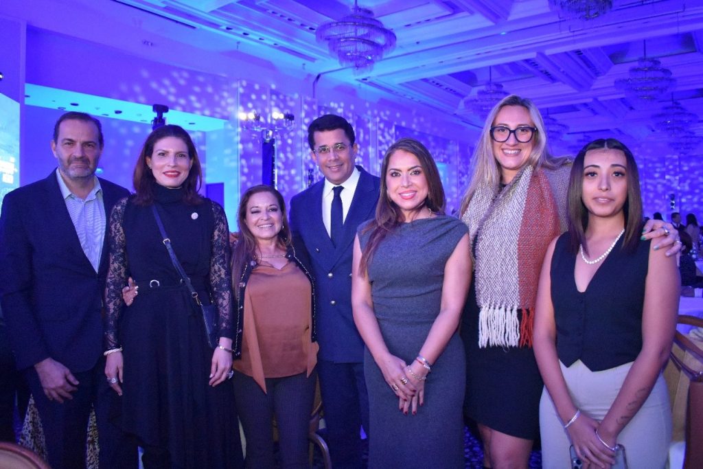 Sabrina Nogueira, Directora de Mercado Cruceros; David Collado, Ministro de Turismo de República Dominicana y comunidad turística de México.