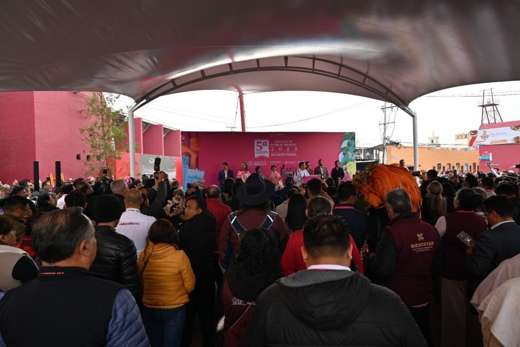 Felipe Cervantes, Presidente de la AMAV Nacional durante inauguración del TPM.