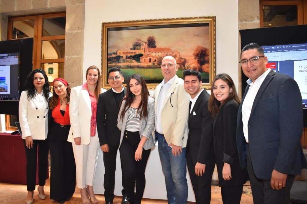 Equipo operativo de Assist Card México.