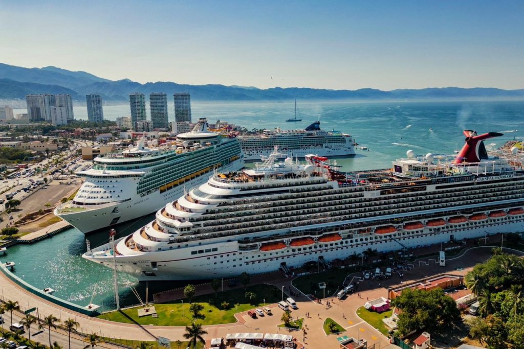 La edición de “Nuestro ABC ahora se vive” de Mercado Crucero se llevó a cabo en Puerto Vallarta.