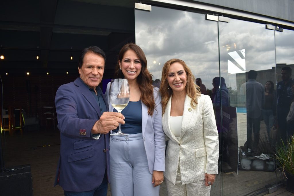 Juan Enríquez, Dennise García Muñoz Ledo Gobernadora de Guanajuato y Lupita Robles.