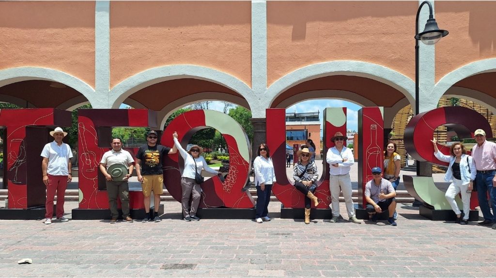 El grupo de La Metropolitana recorrió el pintoresco Pueblo Mágico de Tequisquiapan.