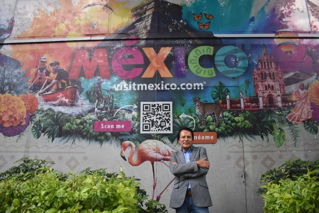 Juan Enríquez, Director de Nexos Turísticos nominado al Ángel del Turismo en la categoría “Contribución Periodística al Turismo”.