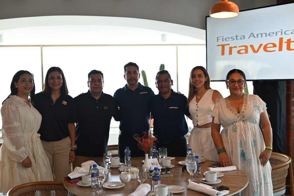 El evento contó con la presencia de Cesáreo Aponte, Director de Azabache y su equipo de colaboradores.