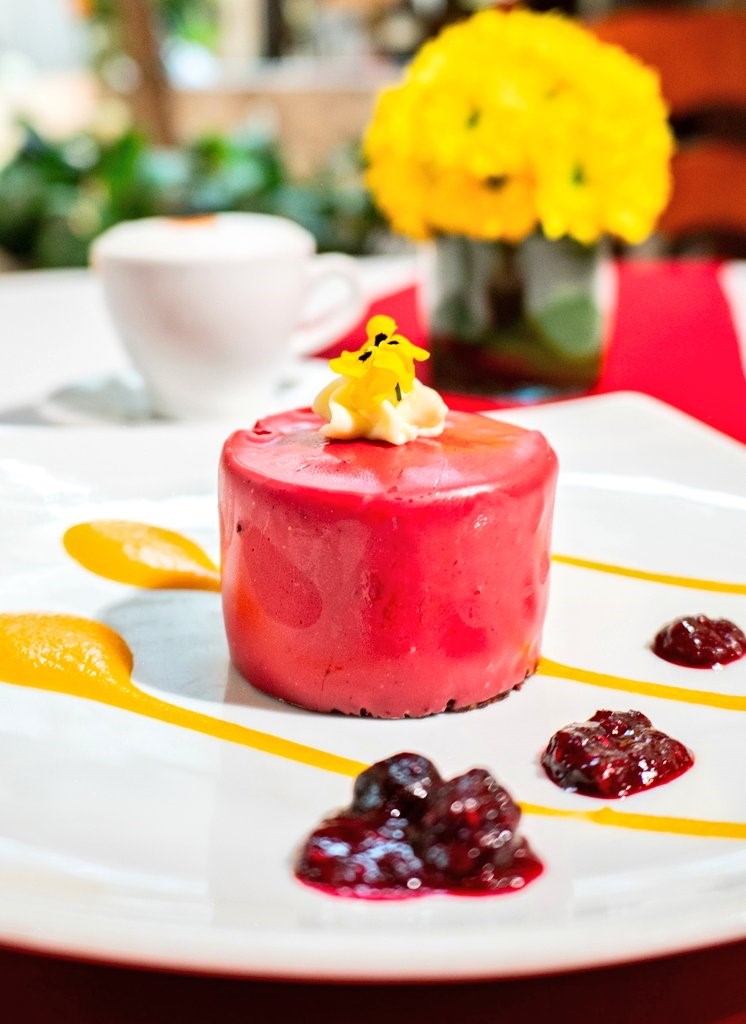 MOUSSE DE COCO CON GELIFICADO DE XOCONOSTLE