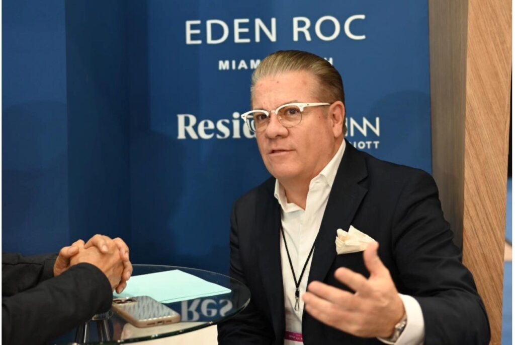 Bernardo Santillana, Director Comercial Corporativo para el Mercado Nacional de PAM Hotels.