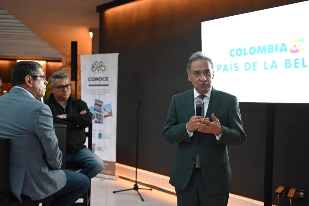Reynaldo Islas Martínez, Fundador y CEO de MAS Servicios.