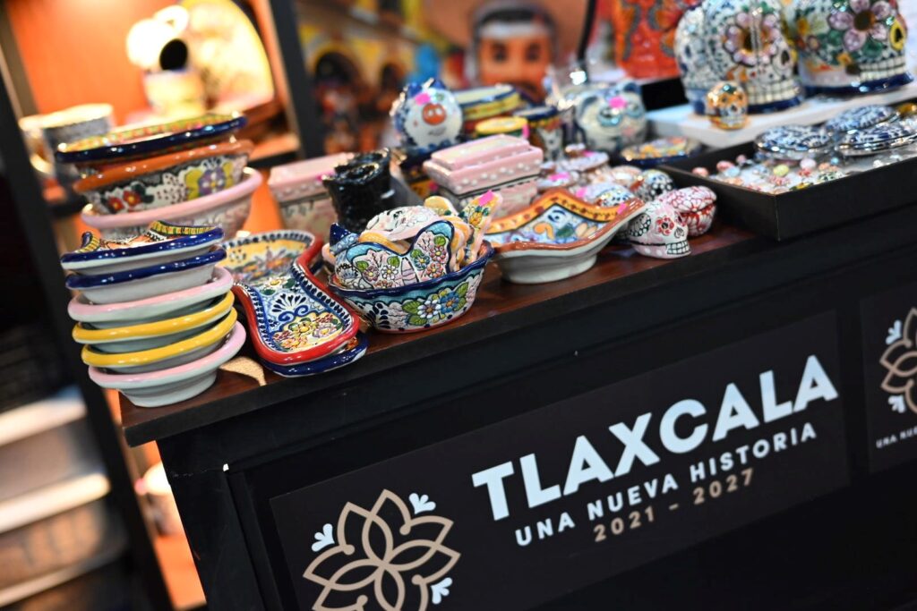 “Tlaxcala sí existe y está de moda” cuenta con la participación de 14 maestras y maestros artesanos.